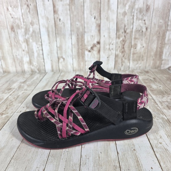 Chaco Sandals Strappy Sporty Walking Casual Pink Black Women's Size 9 - Picture 2 of 6